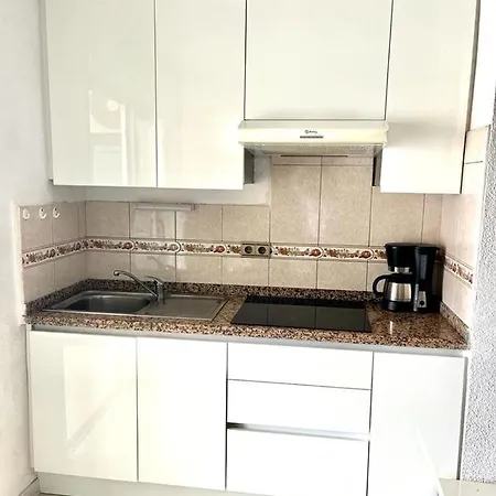 Sea View Apt, Costa Adeje, Tenerife Apartament